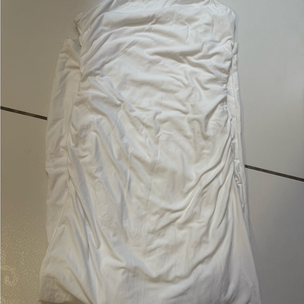 Elegant White Women's Skirt